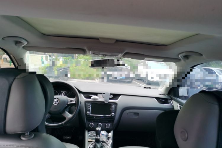 Used Skoda Octavia 2015 1.6L Automatic Yijun Edition Headliner