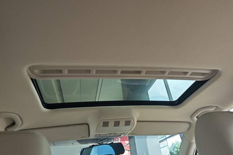 Used Skoda Octavia 2015 Classic Model 1.6L Automatic Yijie Version Headliner