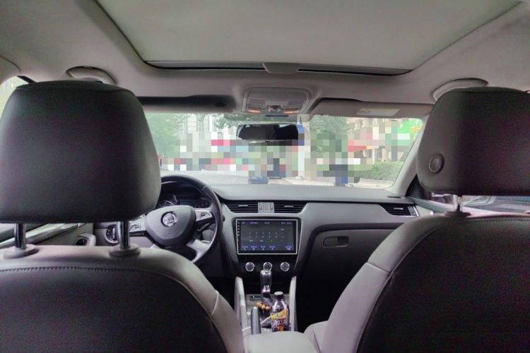 Used Skoda Octavia 2015 1.6L Automatic Yijun Edition Headliner