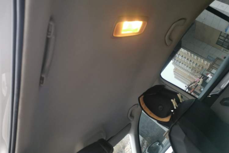 Used Skoda Octavia 2015 1.6L Manual Eado Edition Headliner