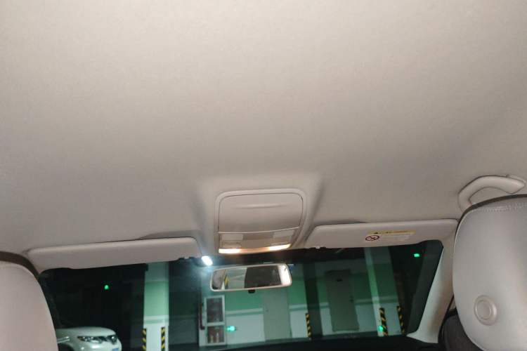 Used Skoda Octavia 2015 1.6L Automatic Yijie Edition Headliner