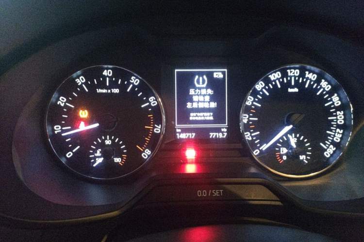 Used Skoda Octavia 2015 1.6L Automatic Yijun Edition Instrument Cluster