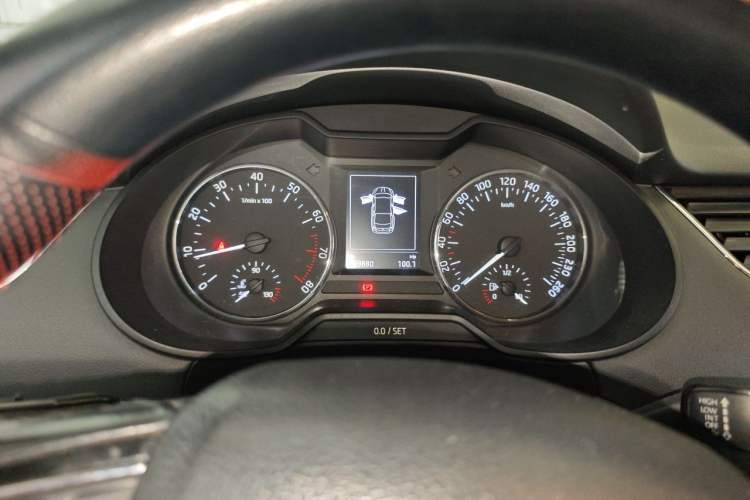 Used Skoda Octavia 2015 1.6L Automatic Yijun Edition Instrument Cluster