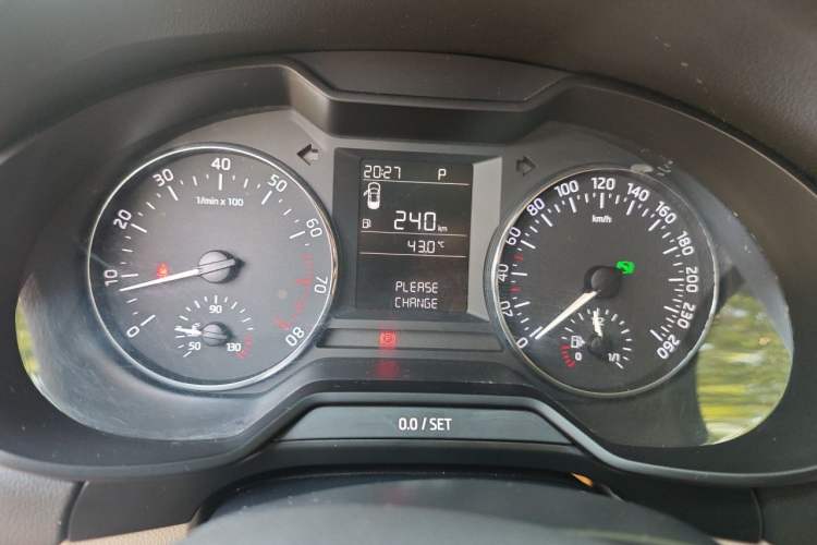 Used Skoda Octavia 2015 1.6L Automatic Yijie Edition Instrument Cluster