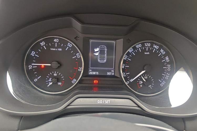 Used Skoda Octavia 2015 1.6L Manual Yijun Edition Instrument Cluster
