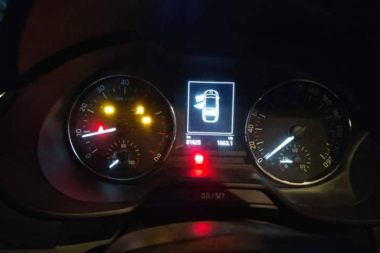 Used Skoda Octavia 2015 1.6L Manual Yijun Edition Instrument Cluster