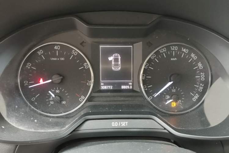 Used Skoda Octavia 2015 1.6L Automatic Yijun Edition Instrument Cluster
