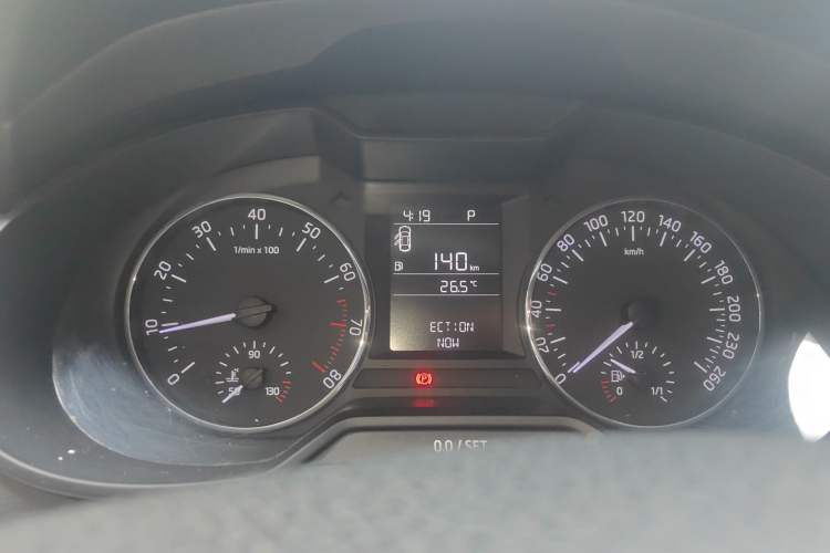 Used Skoda Octavia 2015 1.6L Automatic Yijie Edition Instrument Cluster