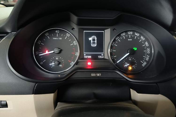 Used Skoda Octavia 2015 1.6L Automatic Yijun Edition Instrument Cluster