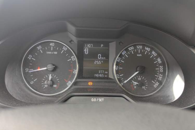 Used Skoda Octavia 2015 1.6L Automatic Eado Edition Instrument Cluster