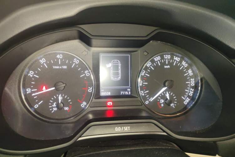Used Skoda Octavia 2015 1.6L Manual Yijun Edition Instrument Cluster