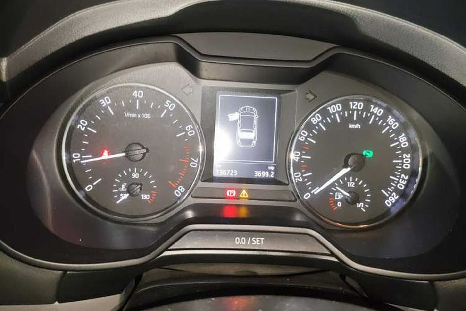 Used Skoda Octavia 2015 1.6L Automatic Yijun Edition Instrument Cluster