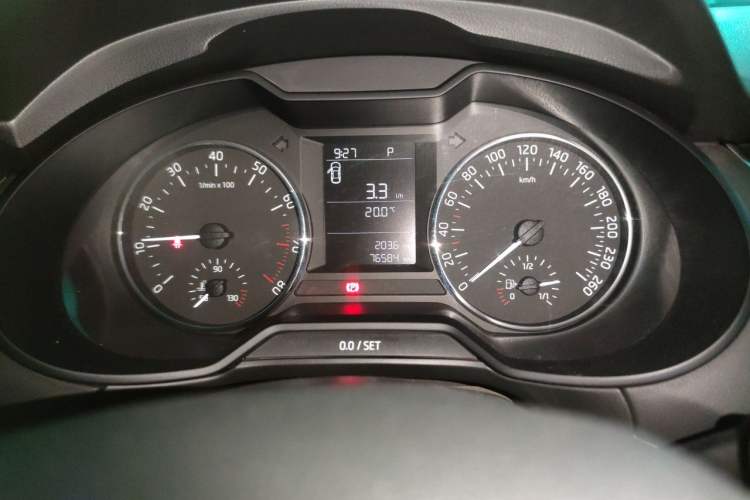 Used Skoda Octavia 2015 1.6L Automatic Yijie Edition Instrument Cluster