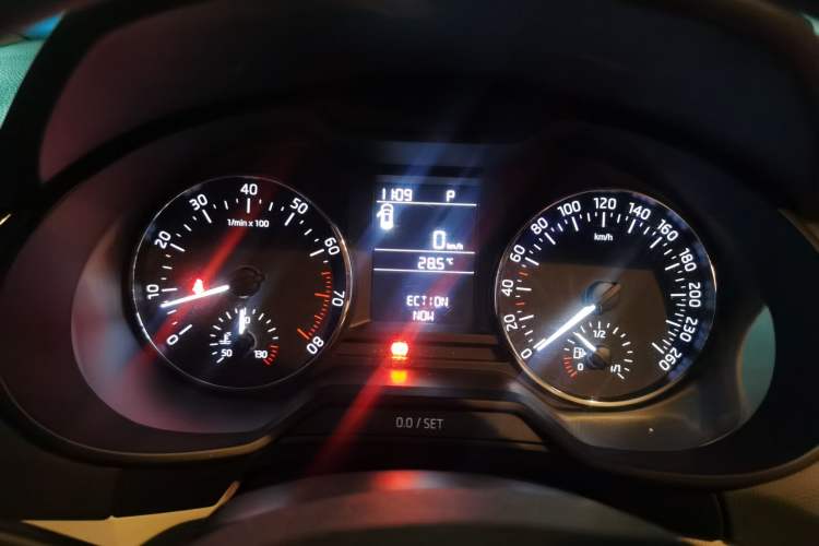 Used Skoda Octavia 2015 1.6L Automatic Yijie Edition Instrument Cluster