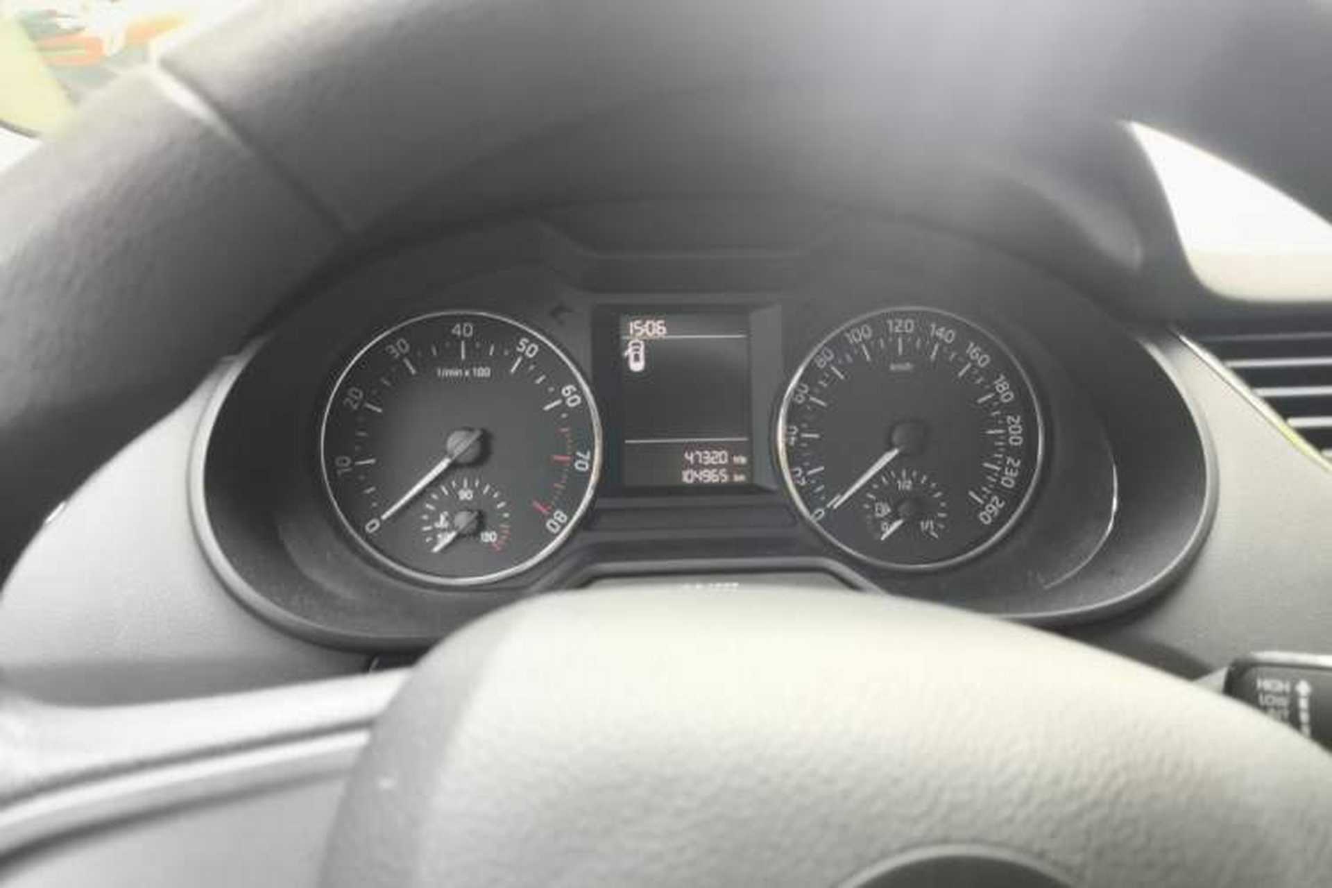 Used Skoda Octavia 2015 1.6L Automatic Yijie Edition Instrument Cluster