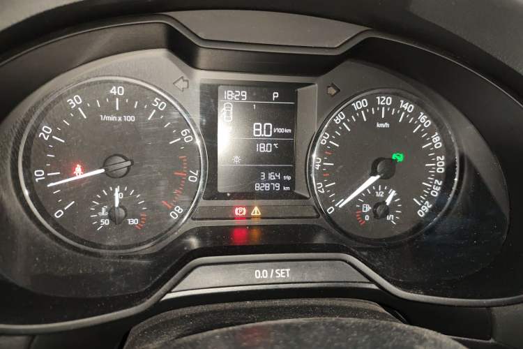Used Skoda Octavia 2015 1.6L Automatic Yijie Edition Instrument Cluster