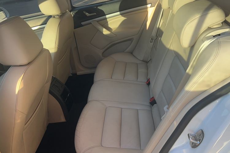 Used Skoda Octavia 2015 Classic Model 1.6L Automatic Yijie Version Interior 1