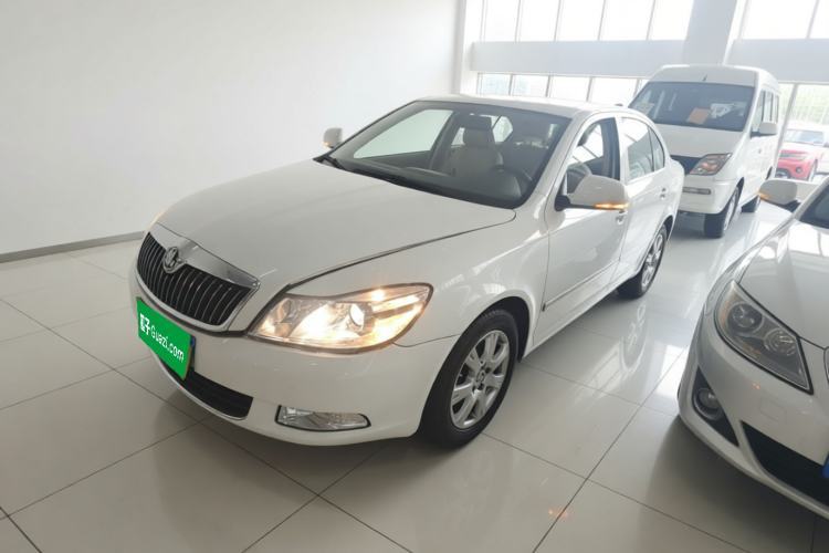 Used Skoda Octavia 2015 Classic Model 1.6L Automatic Yijie Version Guazi used car, China used car export, Used car for sale, Used  cars, Cheapest cars for sale