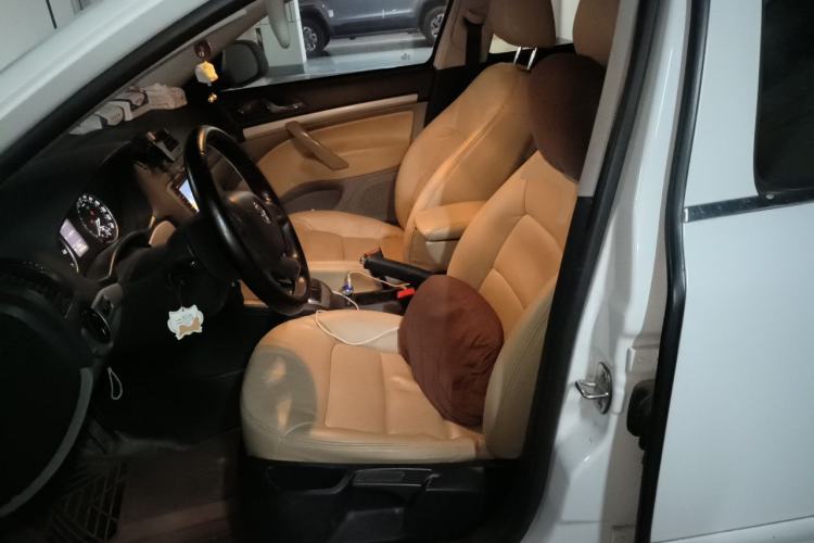 Used Skoda Octavia 2015 Classic Model 1.6L Automatic Elegance Edition Left Front Seat