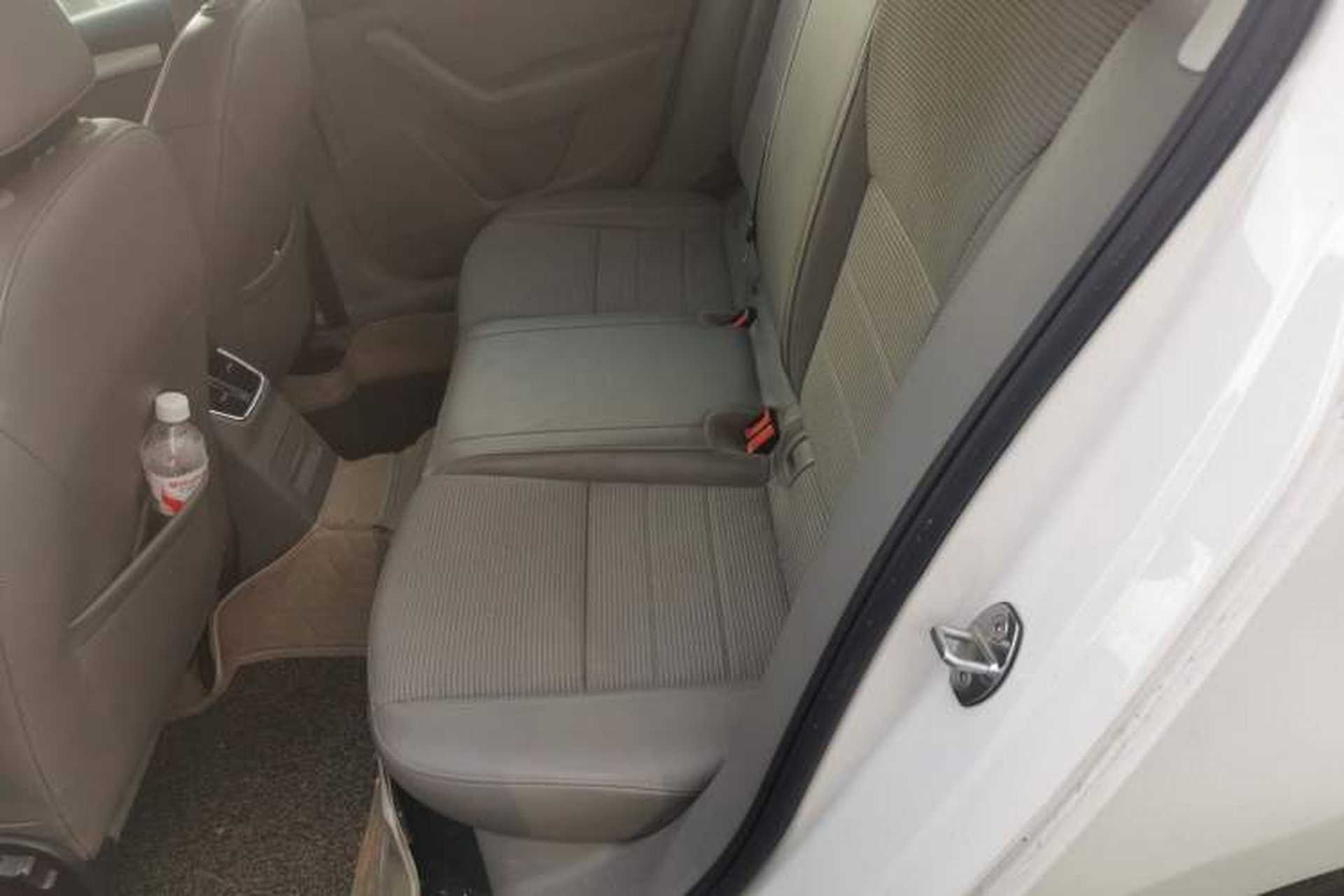 Used Skoda Octavia 2015 1.6L Automatic Yijie Edition Left Rear Seat