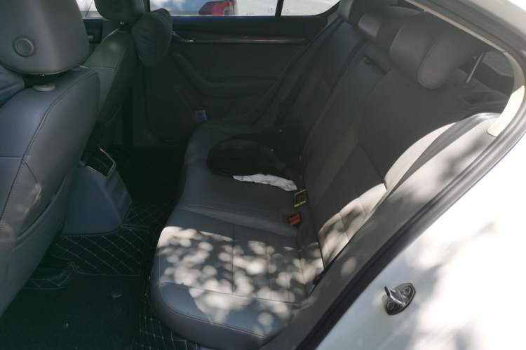 Used Skoda Octavia 2015 1.4TSI DSG Yijun Edition Left Rear Seat