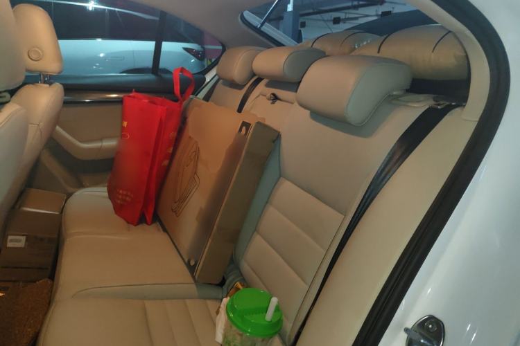 Used Skoda Octavia 2015 1.6L Manual Yijun Edition Left Rear Seat