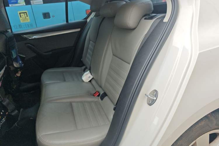 Used Skoda Octavia 2015 1.6L Automatic Eado Edition Left Rear Seat