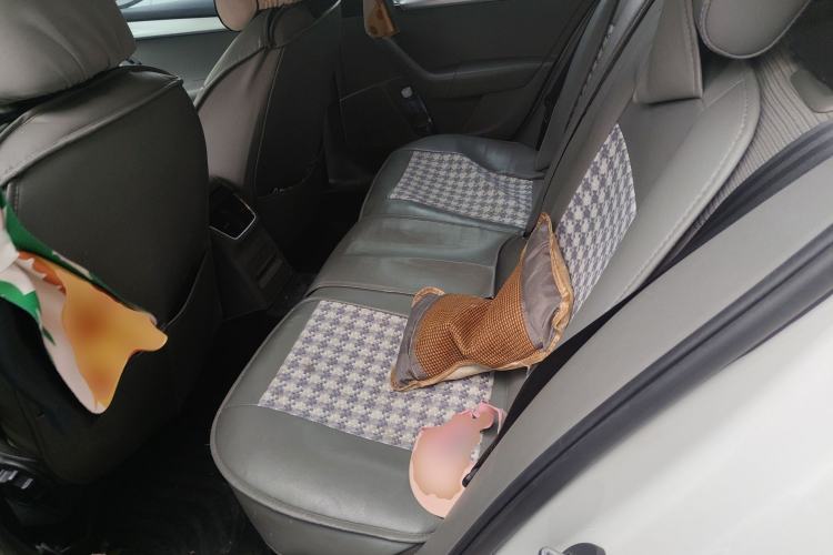 Used Skoda Octavia 2015 1.6L Automatic Yijie Edition Left Rear Seat