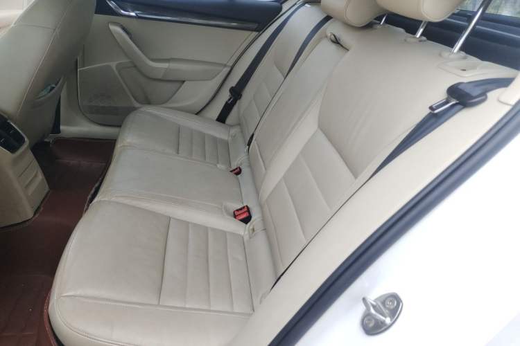 Used Skoda Octavia 2015 1.4TSI DSG Yijun Edition Left Rear Seat