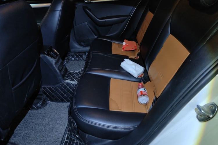 Used Skoda Octavia 2015 1.6L Manual Yijie Edition Left Rear Seat