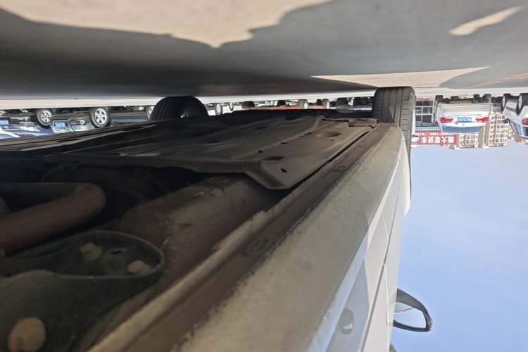 Used Skoda Octavia 2015 1.6L Manual Yijun Edition Left Side Sill