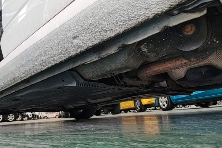 Used Skoda Octavia 2015 1.6L Automatic Yijie Edition Left Side Sill