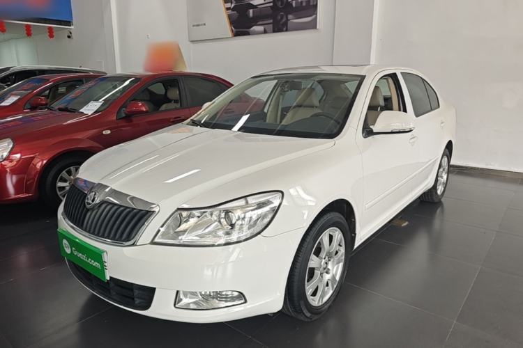 Used Skoda Octavia 2015 Classic Model 1.6L Automatic Yijie Version Guazi used car, China used car export, Used car for sale, Used  cars, Cheapest cars for sale