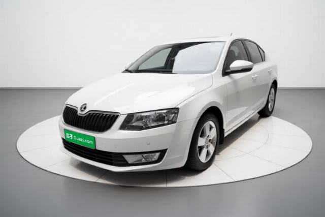Skoda Octavia 2015 1.6L Manual Eado Edition d’occasion