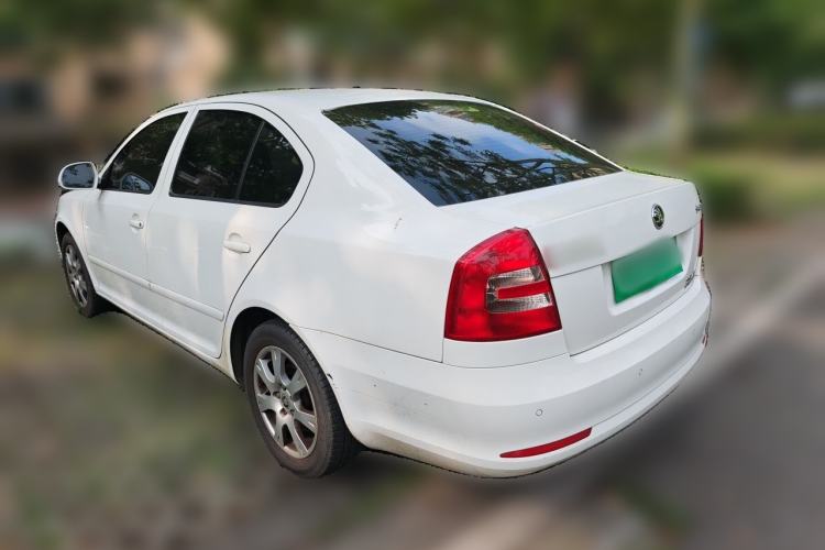 Used Skoda Octavia 2015 Classic Model 1.6L Automatic Yijie Version Rear Left 45 Deg
