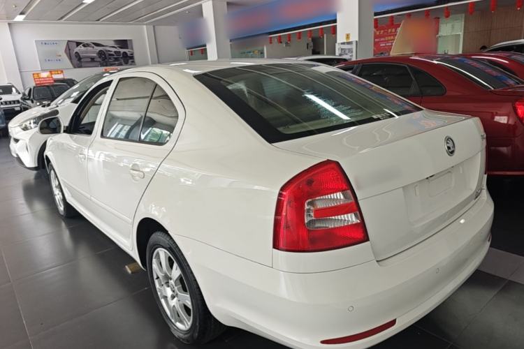 Used Skoda Octavia 2015 Classic Model 1.6L Automatic Yijie Version Rear Left 45 Deg