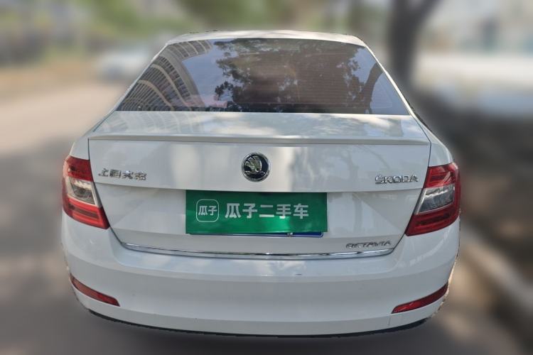 Used Skoda Octavia 2015 1.6L Automatic Yijun Edition Rear