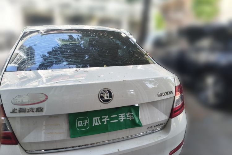 Used Skoda Octavia 2015 1.6L Automatic Yijie Edition Rear