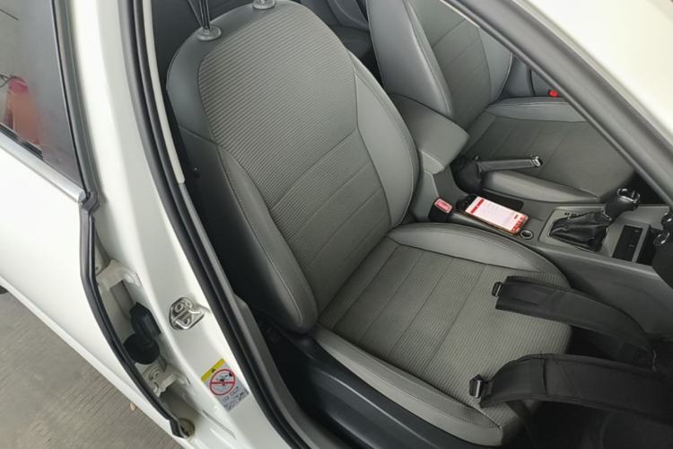 Used Skoda Octavia 2015 1.6L Automatic Yijie Edition Right Front Seat