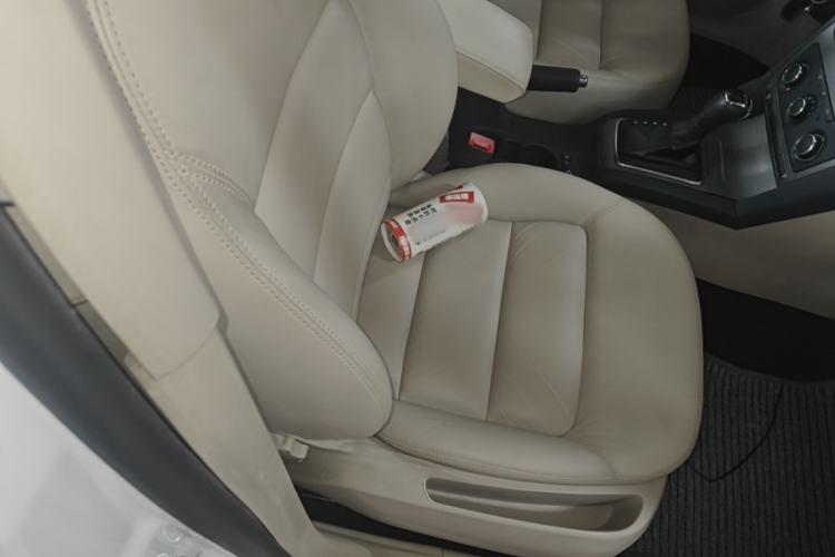 Used Skoda Octavia 2015 Classic Model 1.6L Automatic Yijie Version Right Front Seat