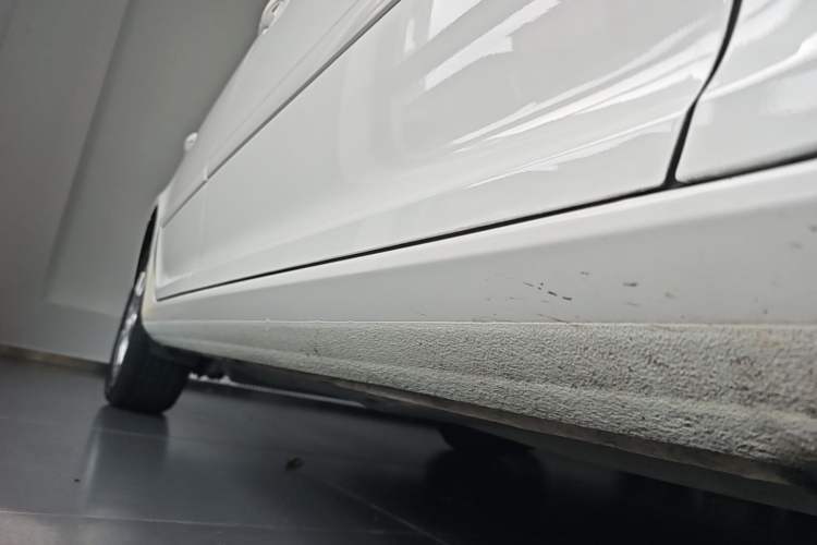 Used Skoda Octavia 2015 Classic Model 1.6L Automatic Yijie Version Right Side Sill