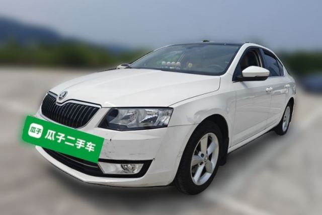 Skoda Octavia 2015 1.6L Automatic Yijun Edition usado
