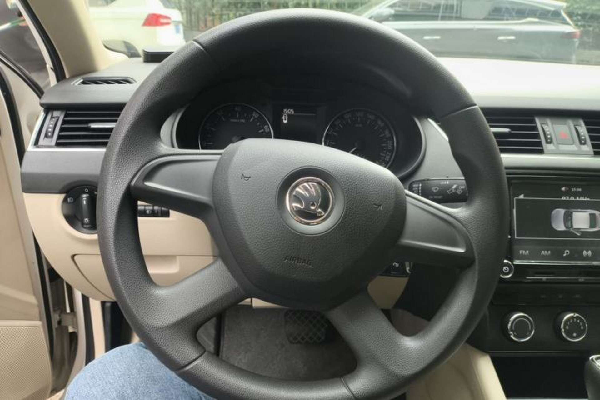 Used Skoda Octavia 2015 1.6L Automatic Yijie Edition Steering Wheel