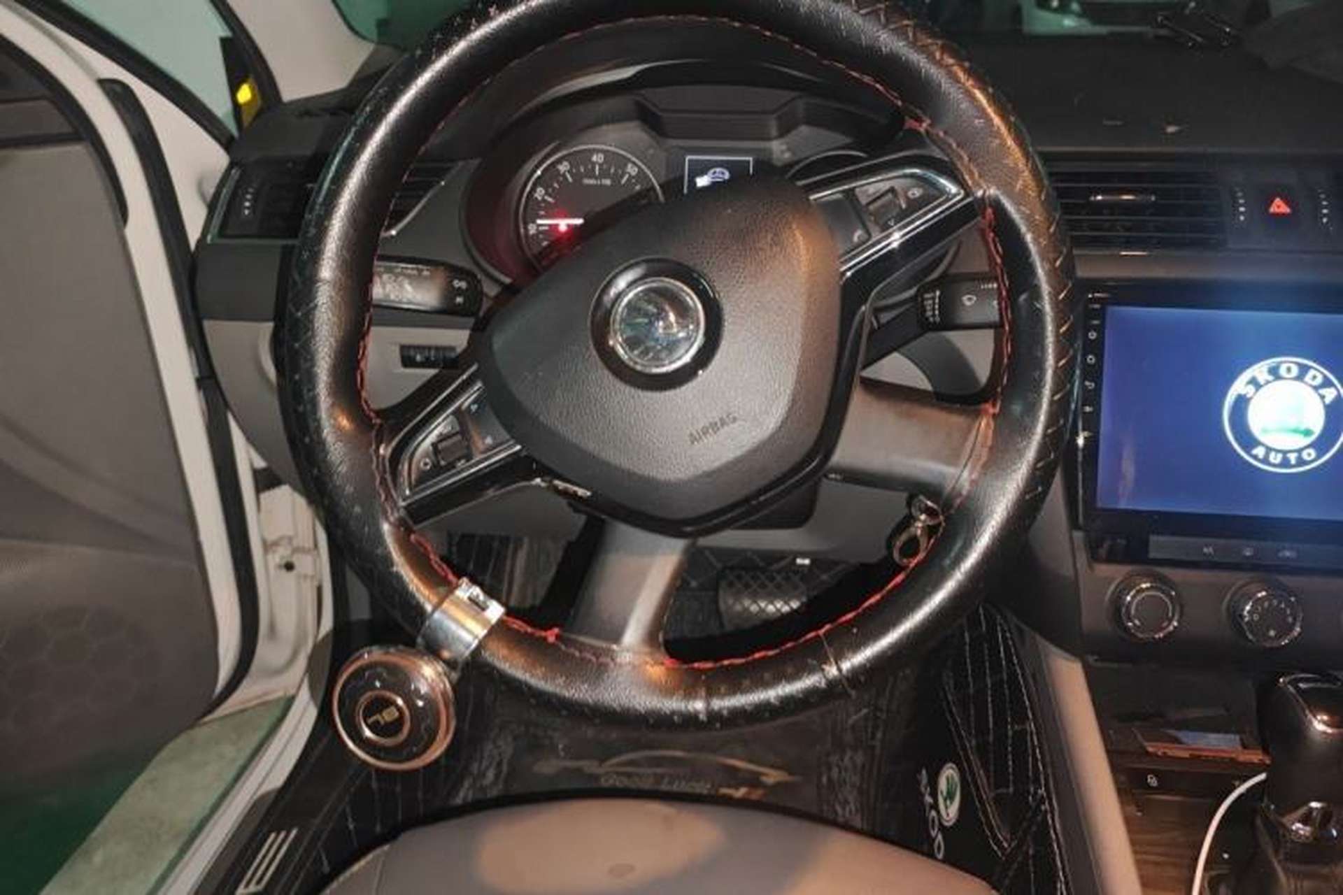 Used Skoda Octavia 2015 1.6L Automatic Yijun Edition Steering Wheel