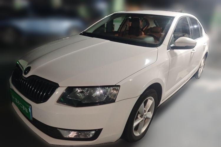 Used Skoda Octavia 2015 1.6L Automatic Yijie Edition Guazi used car, China used car export, Used car for sale, Used  cars, Cheapest cars for sale