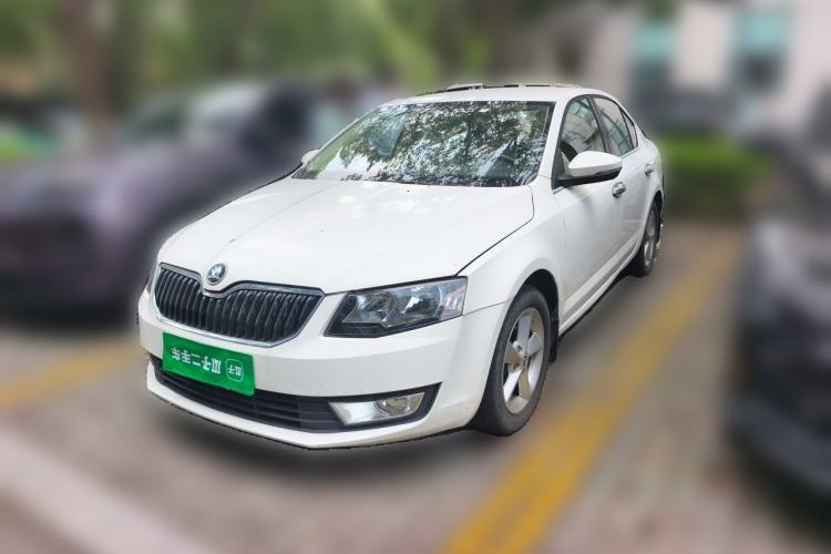 Used Skoda Octavia 2015 1.6L Automatic Yijie Edition Guazi used car, China used car export, Used car for sale, Used cars, Cheapest cars for sale