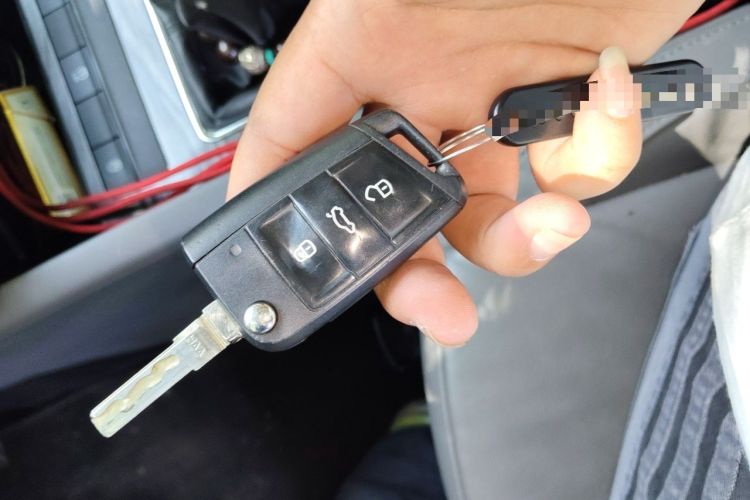 Used Skoda Octavia 2015 1.6L Manual Yijun Edition Vehicle Key