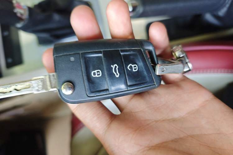 Used Skoda Octavia 2015 1.6L Automatic Yijie Edition Vehicle Key
