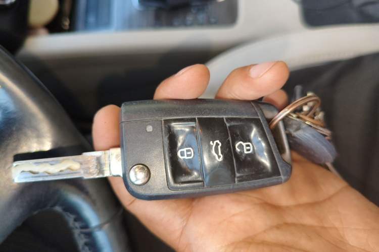 Used Skoda Octavia 2015 1.6L Automatic Yijie Edition Vehicle Key