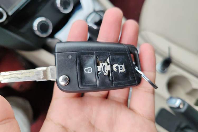 Used Skoda Octavia 2015 1.6L Automatic Yijie Edition Vehicle Key